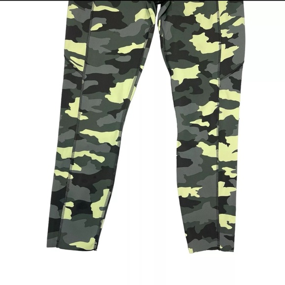 ⚡️SOLD⚡️Lululemon Fast Free High-Rise Crop Tight Leggings Camo Crispin Green - Picture 9 of 15